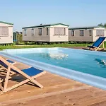Gorgeous Home In Sarbinowo * Sarbinowo